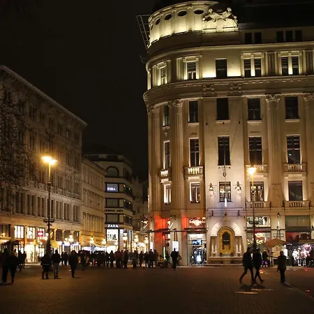 Buddha * Budapest
